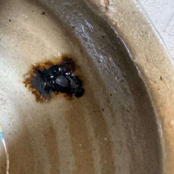 Small Earthenware Pottery Ginger Jar - Picture 8 of 10